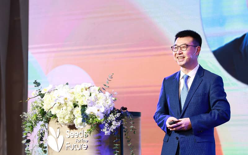 Mr. Simon Lin, President of Huawei Asia Pacific (1)